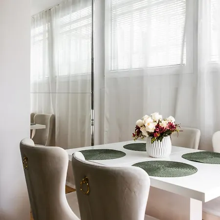 Sealavie Apartment *